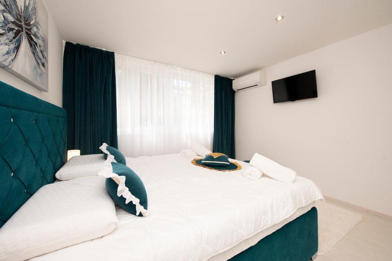 Lions Apartment Split Luaran gambar